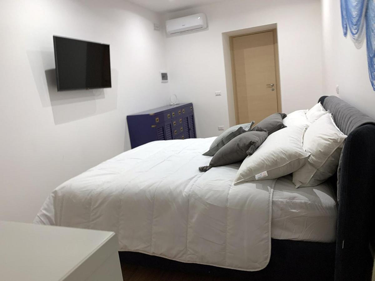 Comforthouse ลาดิสโปลี ภายนอก รูปภาพ